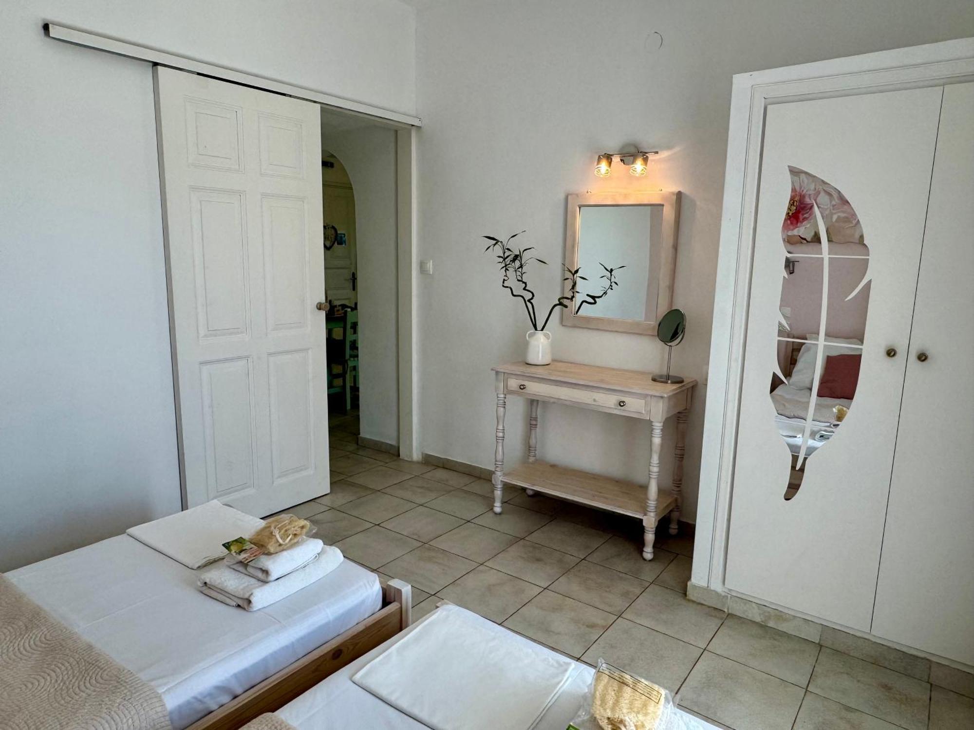 Sungate Villas Almiros Beach Exterior foto